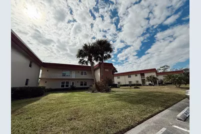 106 Spring Lake Court #201, Vero Beach, FL 32962 - Photo 24