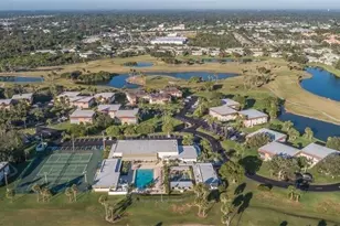 106 Spring Lake Ct, Vero Beach, FL 32962 - Photo 2