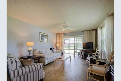 106 Spring Lake Court #201, Vero Beach, FL 32962 - Photo 8