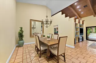 2498 NW 39th St, Boca Raton, FL 33431 - Photo 10