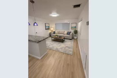 916 Sharar Avenue #Apartment, Opa Locka, FL 33054 - Photo 8