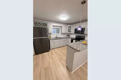 916 Sharar Avenue #Apartment, Opa Locka, FL 33054 - Photo 4