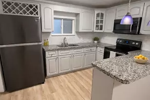 916 Sharar Ave, Opa Locka, FL 33054 - Photo 4