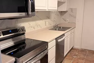 213 SE 9th St, Delray Beach, FL 33483 - Photo 4