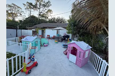 4865 Dell Avenue, Lake Worth Beach, FL 33461 - Photo 12