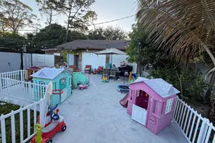 4865 Dell Ave, Lake Worth Beach, FL 33461 - Photo 12