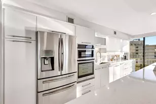 5510 N Ocean Dr, West Palm Beach, FL 33404 - Photo 6