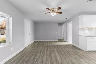 908 Landsdowne Dr, Sebastian, FL 32958 - Photo 10