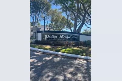 760 Executive Center Drive #33, West Palm Beach, FL 33401 - Photo 1