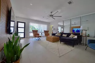 871 NE 27th Ave, Pompano Beach, FL 33062 - Photo 2