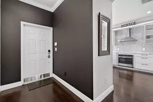 203 E Thatch Palm Cir, Jupiter, FL 33458 - Photo 8