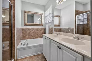 203 E Thatch Palm Cir, Jupiter, FL 33458 - Photo 30