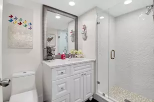 28 Stratford Ln, Boynton Beach, FL 33436 - Photo 14