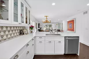 28 Stratford Ln, Boynton Beach, FL 33436 - Photo 8