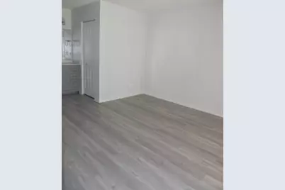 718 Executive Center Drive #13, West Palm Beach, FL 33401 - Photo 10