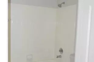 738 Executive Center Dr, West Palm Beach, FL 33401 - Photo 10