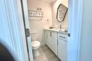 1035 Spanish River Rd, Boca Raton, FL 33432 - Photo 6