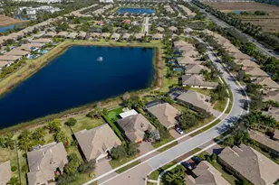 3399 Siena Cir, Wellington, FL 33414 - Photo 40