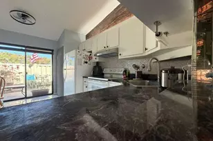 1017 Green Pine Blvd, West Palm Beach, FL 33409 - Photo 8