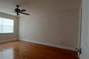 492 NW 165th St Rd, Miami, FL 33169 - Photo 20