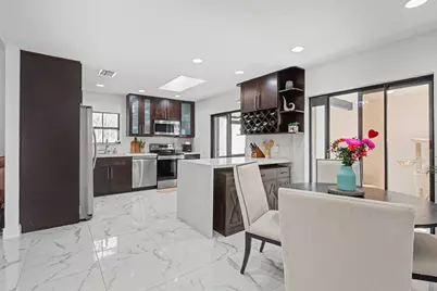 17 Columbia Court, Deerfield Beach, FL 33442 - Photo 10