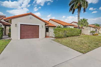 17 Columbia Court, Deerfield Beach, FL 33442 - Photo 1