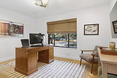 2308 Embassy Drive, West Palm Beach, FL 33401 - Photo 20