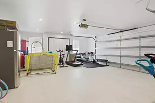 2308 Embassy Dr, West Palm Beach, FL 33401 - Photo 24