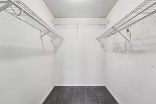 826 SE Quiescent Ln, Port Saint Lucie, FL 34983 - Photo 8