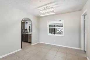 826 SE Quiescent Ln, Port Saint Lucie, FL 34983 - Photo 22