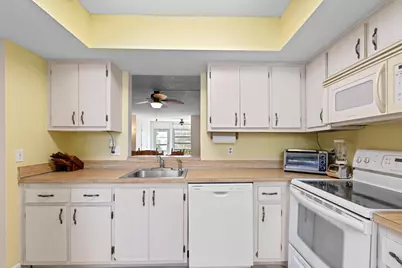 10 Willowbrook Lane #104, Delray Beach, FL 33446 - Photo 8