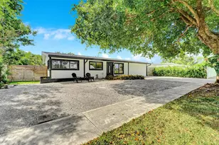 4682 NW 3rd Ave, Boca Raton, FL 33431 - Photo 4