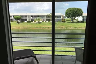 88 Berkshire D, West Palm Beach, FL 33417 - Photo 4