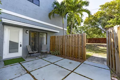 30 Crossings Circle #B, Boynton Beach, FL 33435 - Photo 22