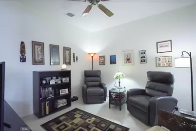 132 Las Brisas Circle, Hypoluxo, FL 33462 - Photo 12