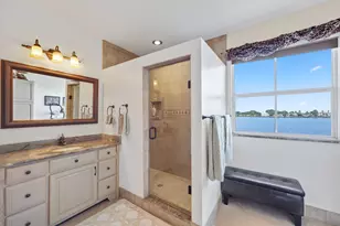 132 Las Brisas Cir, Hypoluxo, FL 33462 - Photo 18