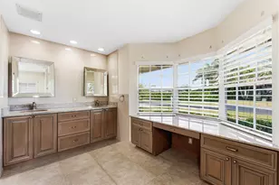 6122 Golf Villas Dr, Boynton Beach, FL 33437 - Photo 22