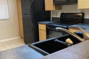 2621 Village Blvd, West Palm Beach, FL 33409 - Photo 4