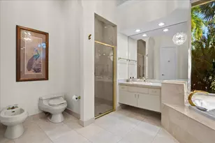 1338 Breakers W Blvd, West Palm Beach, FL 33411 - Photo 24