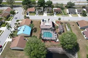 2313 SE Breckenridge Cir, Port Saint Lucie, FL 34952 - Photo 8