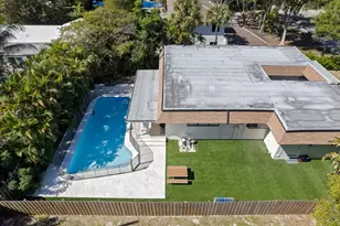 486 NW 1st St, Boca Raton, FL 33432 - Photo 28