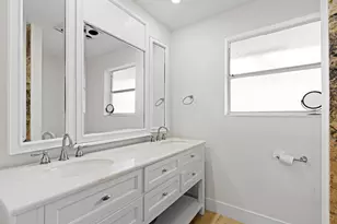 486 NW 1st St, Boca Raton, FL 33432 - Photo 16