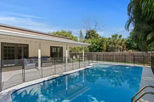 486 NW 1st St, Boca Raton, FL 33432 - Photo 24