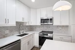 506 5th Terrace, Palm Beach Gardens, FL 33418 - Photo 2