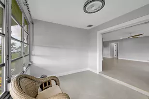 285 Main Blvd, Boynton Beach, FL 33435 - Photo 10