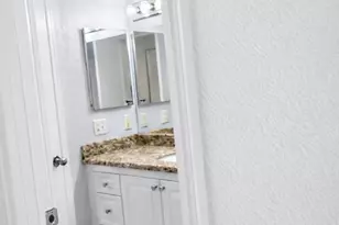 2926 S University Dr, Davie, FL 33328 - Photo 16