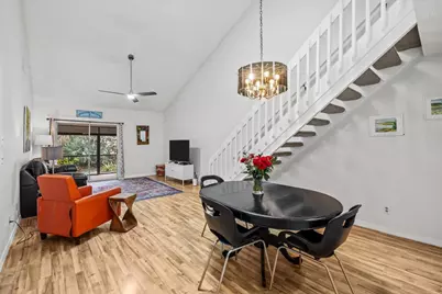 933 NE Sandalwood Place, Jensen Beach, FL 34957 - Photo 4