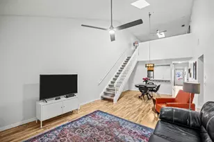 933 NE Sandalwood Pl, Jensen Beach, FL 34957 - Photo 20