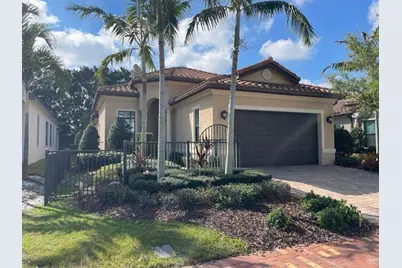 600 SE Fascino Circle, Port Saint Lucie, FL 34984 - Photo 1