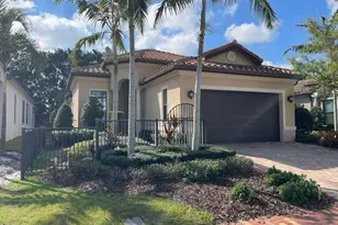 600 SE Fascino Cir, Port Saint Lucie, FL 34984 - Photo 1